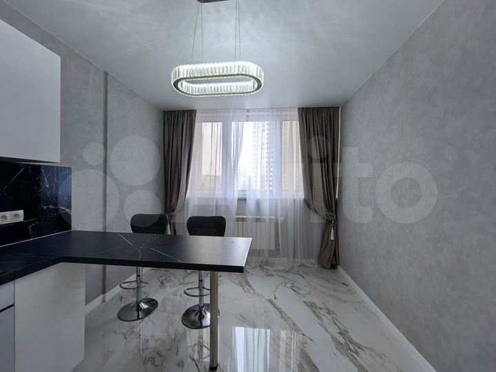 1-к. квартира, 37 м², 4/17 эт.