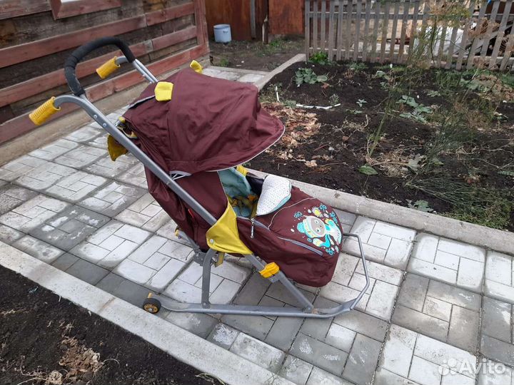 Утеплённые сани, хорошее состояние