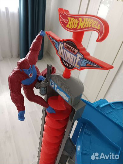Парковка для машинок hot wheels оригинал