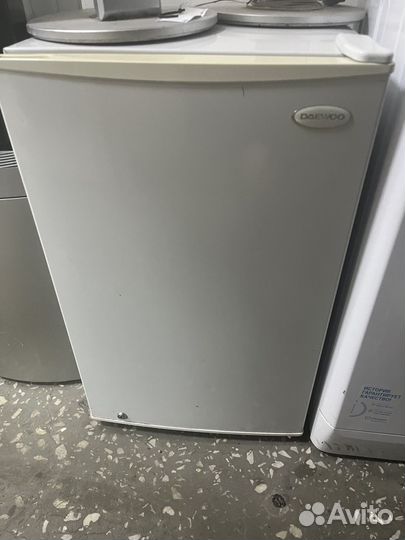 Холодильник маленький