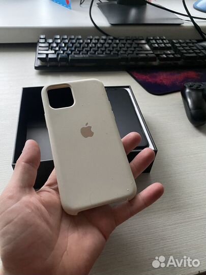 iPhone 11 Pro, 64 ГБ