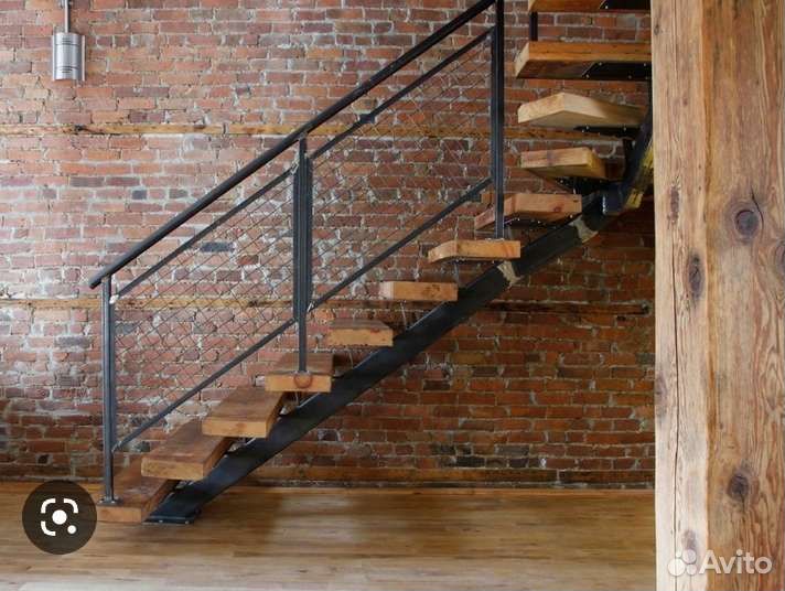 Металлические лестницы