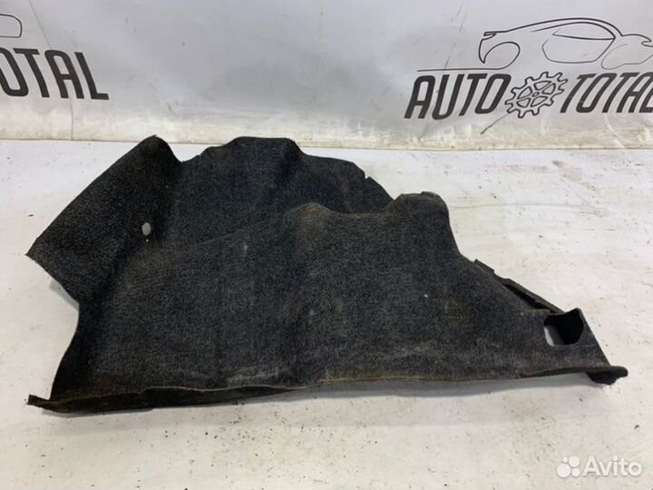 Обшивка багажника левая Renault Clio хэтбек 2001