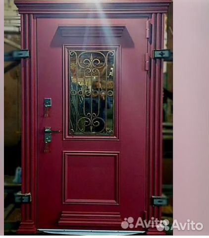 Дверь металлическая с индивидуальным дизайном