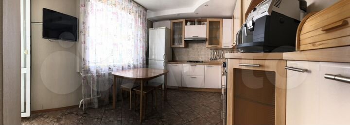 3-к. квартира, 79,3 м², 2/4 эт.