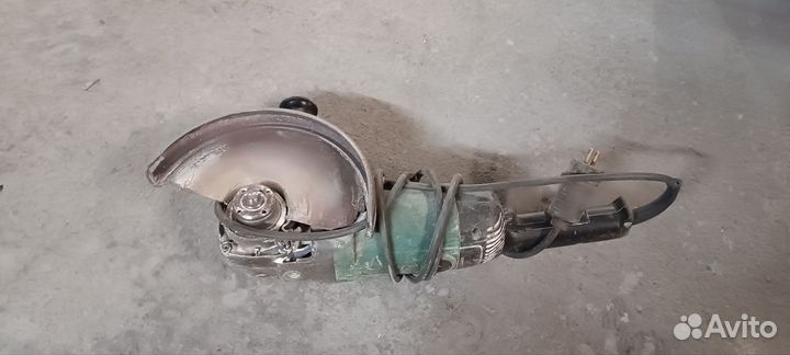 Ушм болгарка Makita 230