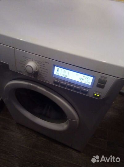Стиральная машинка Electrolux