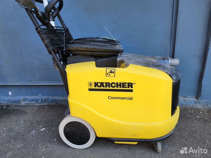 Моющий пылесос Karcher puzzi