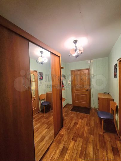 1-к. квартира, 52 м², 1/10 эт.