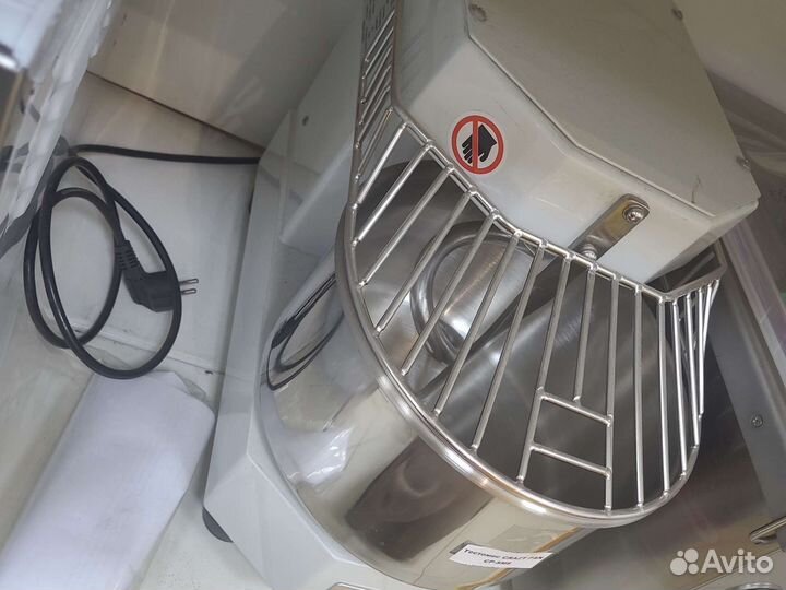 Тестомес 8л новый