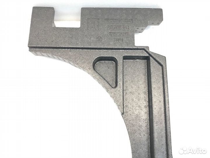 Ящик для инструментов правый Nissan Qashqai 1.6