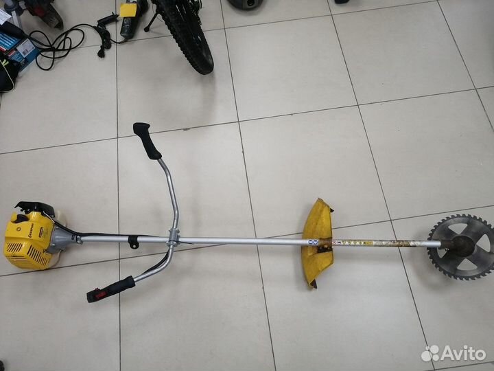 Триммер бензиновый champion t433s-2