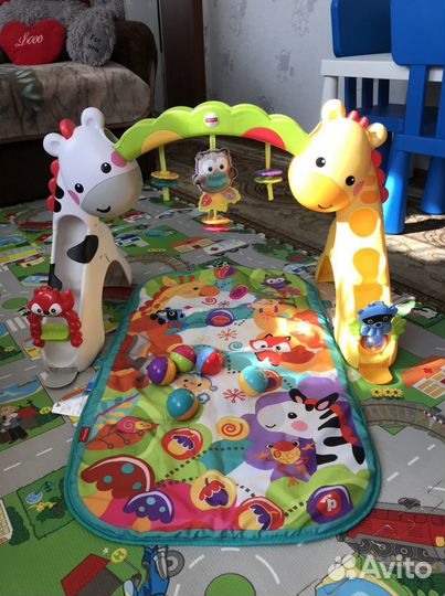 Развивающий коврик fisher price