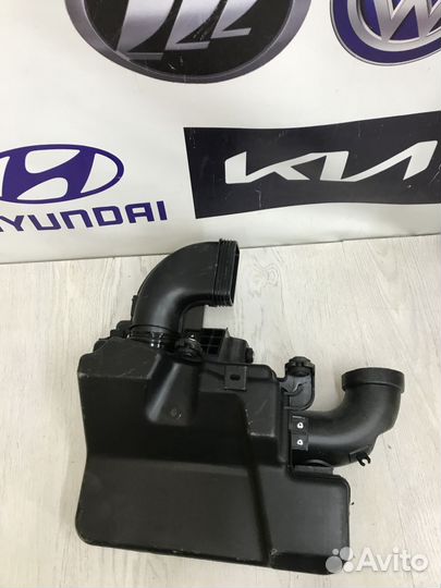 Резонатор воздушного фильтра Kia RIO 3