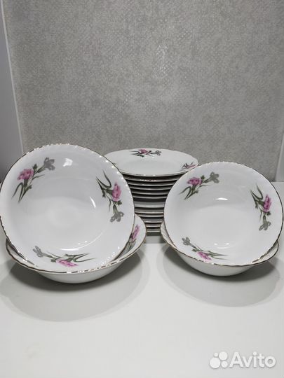 Набор столовой посуды фарфор
