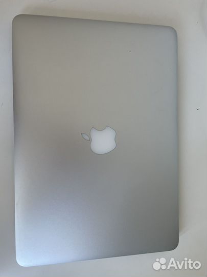 Apple MacBook Pro 13 2015 года 256 Гб