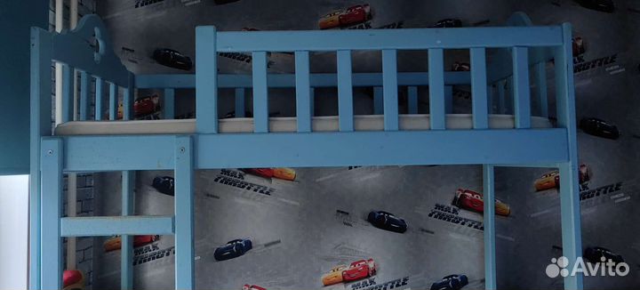 Двухъярусная кровать бу с матрасами