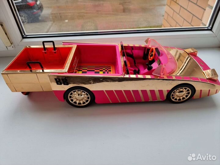 Автомобиль для кукол LOL