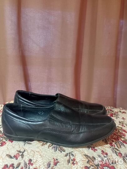 Туфли мужские тридцать восьмой размер детские