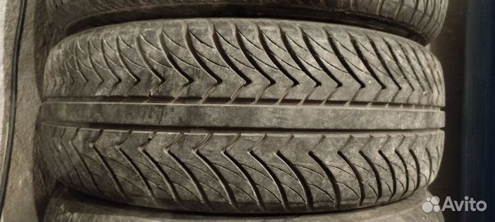 Westlake RVH680 195/60 R15 88V