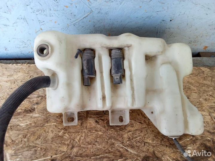 Бачок омывателя BMW E39