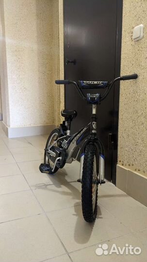 Детский велосипед Trek Jet 16