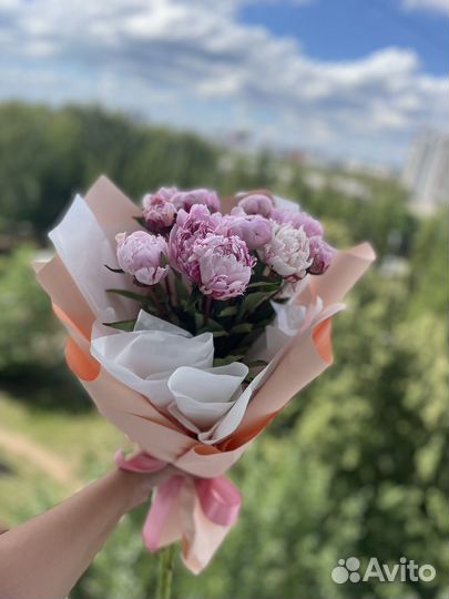 Пионы букет