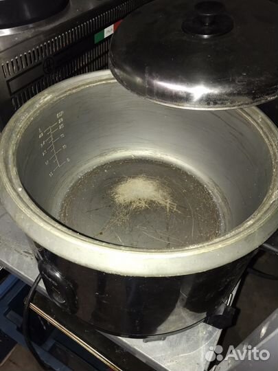 Рисоварка Saro