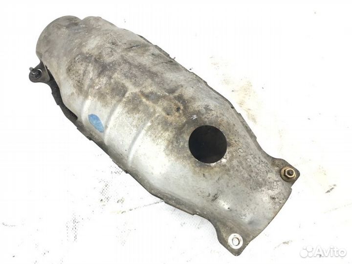 Тепловой экран правый Subaru Legacy BPE EZ30D 2006