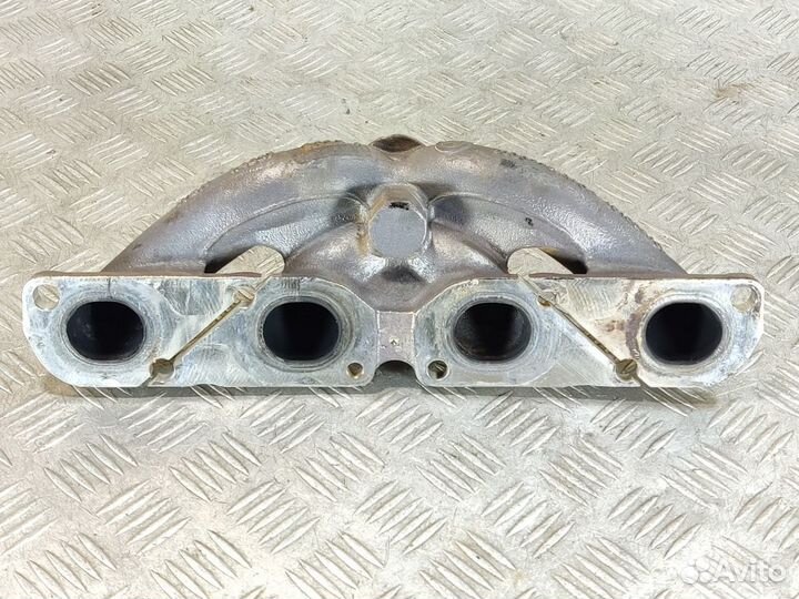 Коллектор выпускной правый Bmw 6 2011-2017