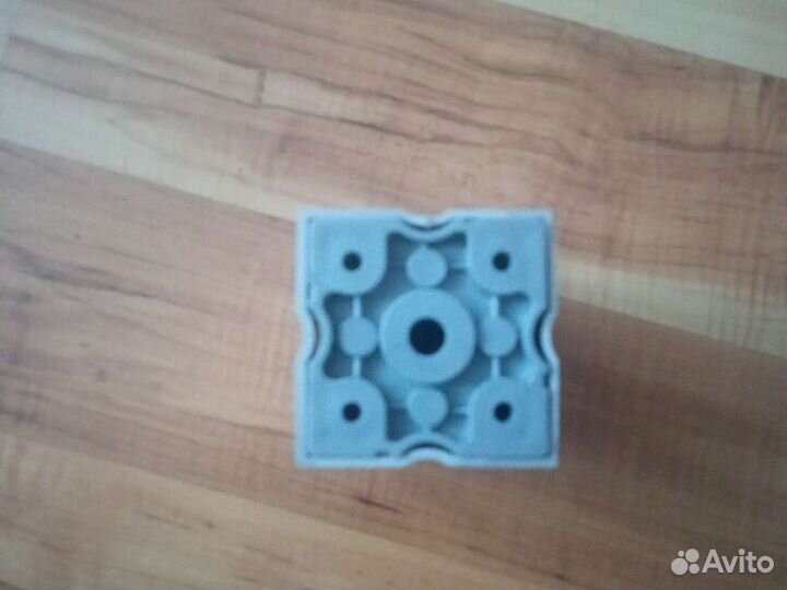 Ножки для мебели регулируемые