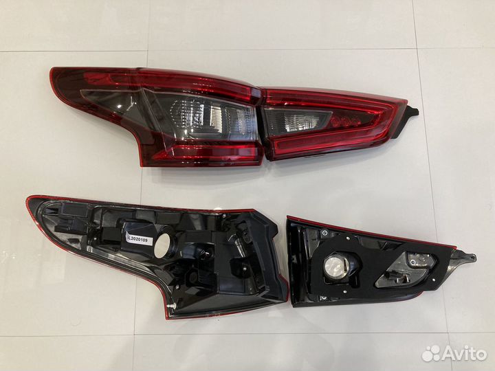 Фонарь задний (1шт в крыло) Nissan Qashqai (J11)