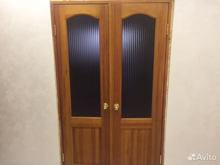 Двери из массива межкомнатные