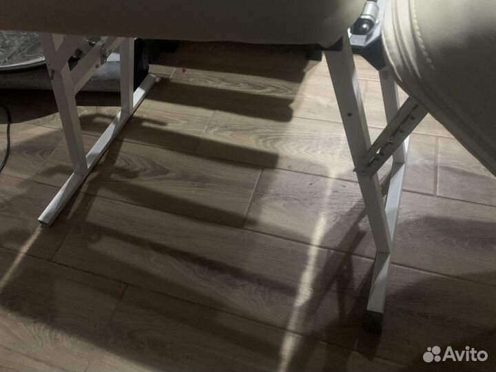 Кушетка косметологическая