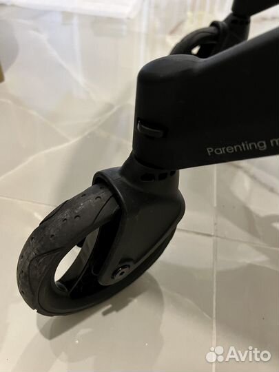 Коляска автолюлька Doona+ база