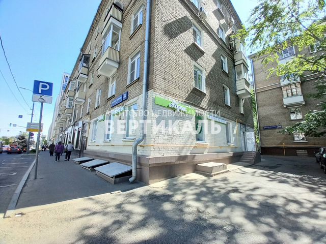 Дмитрия Ульянова 24 (Жилое здание)