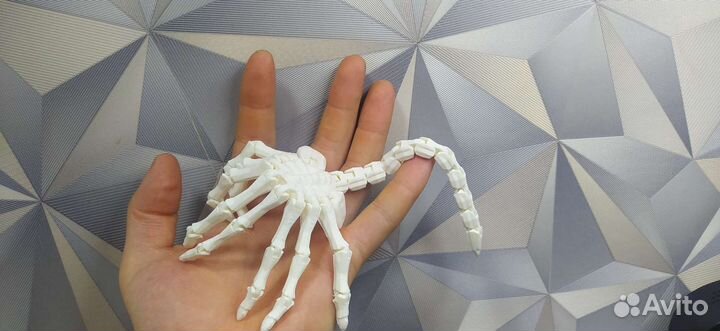 Alien, подвижный Лицехват (Чужой)