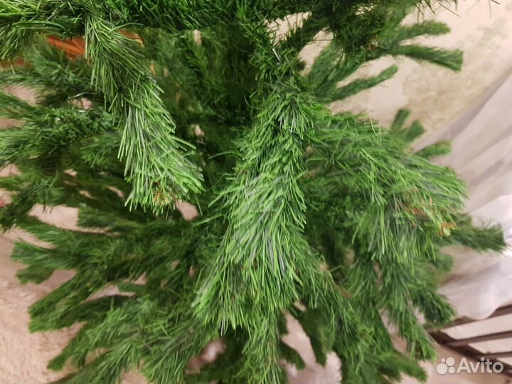 Ель искуственная 240 бу