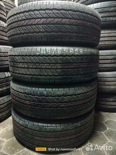 Toyo Open Country U/T 245/65 R17 111H