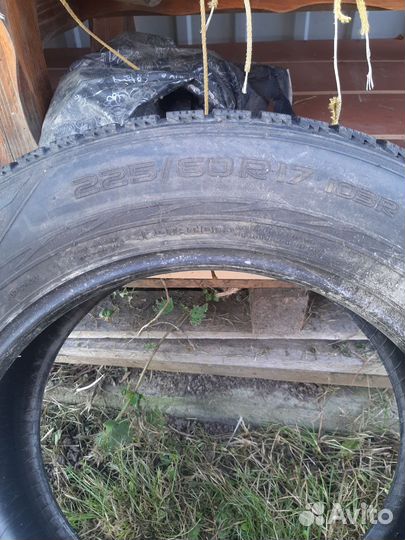 Nokian Tyres Hakkapeliitta R2 SUV 225/60 R17