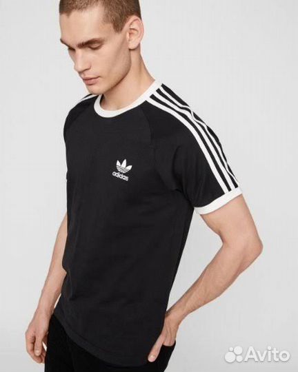 Оригинал Футболка Adidas Originals Black - S / M