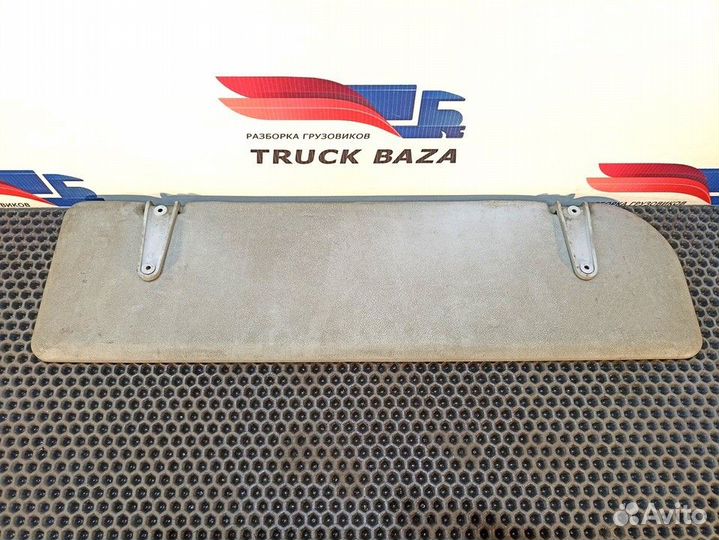 85637016004 Козырек солнцезащитный правый