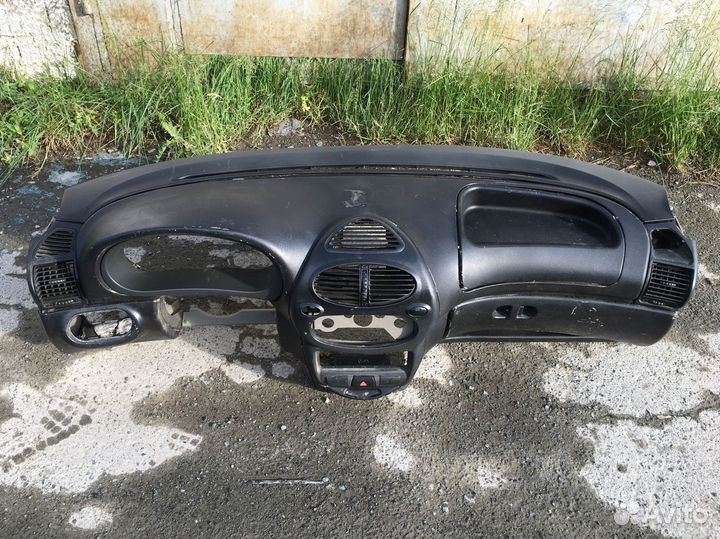 Панель приборов, торпедо Ваз 1118, Лада Калина 1