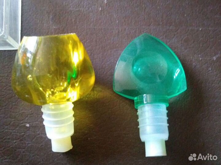 Пробки на бутылку пластмасса