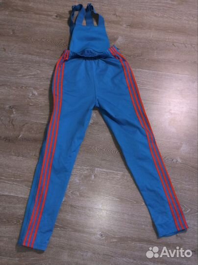 Разминочный лыжный костюм + шапка в подарок