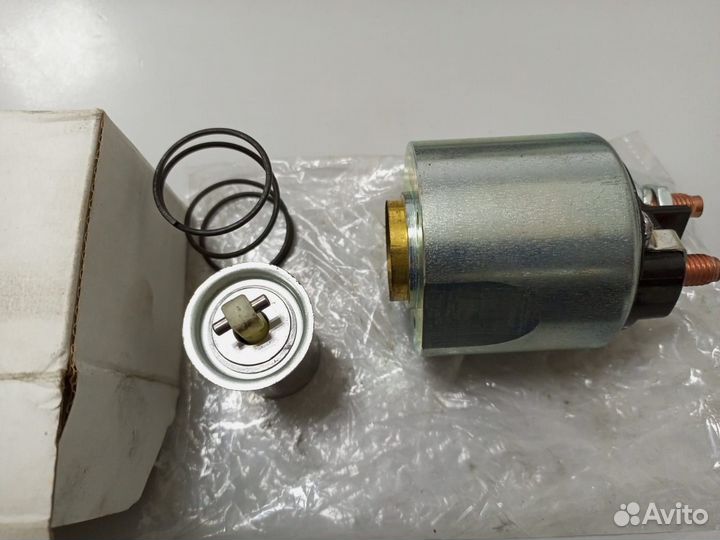 Втягивающее реле стартера SSV4389