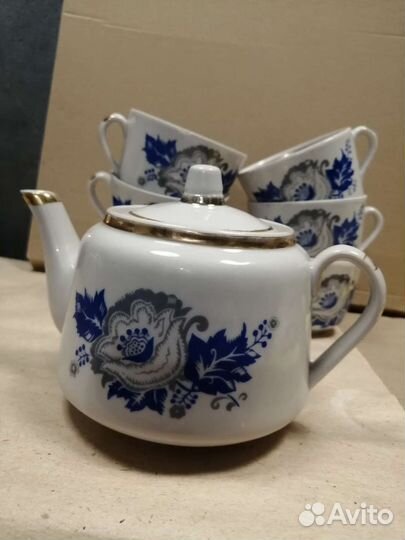 Чайник и сахарница от Городецкого сервиза, Украин