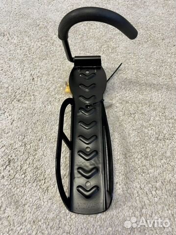 Крепеж для велосипеда на стену