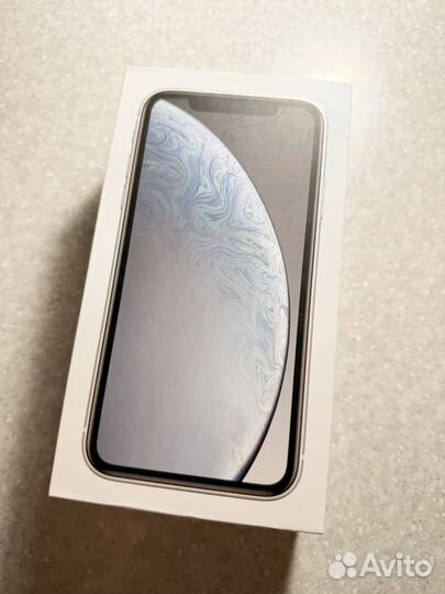 iPhone Xr, 64 ГБ