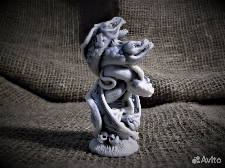 Статуэтка Змей трехголовый (Гидра) из камня